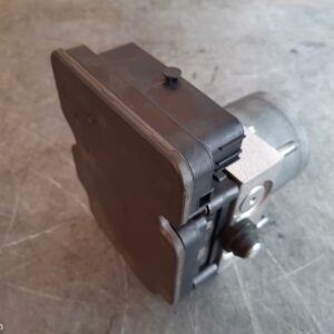 2019 Holden Commodore Abs Pump Modulator Zb P/N 84330138 10/17-12/20 90298