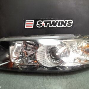 2014 Holden Captiva Left Headlamp Cg Captiva 7 (4Th Vin = C) Black Surround 01/11-09/15 350208