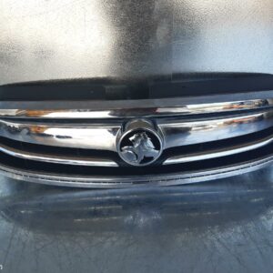 2012 Holden Captiva Grille Radiator Grille Cg Captiva 7 (4Th Vin = C) 01/11-09/15 77752