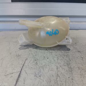 2013 Renault Clio Overflow Bottle X98 09/13-10/19 354051