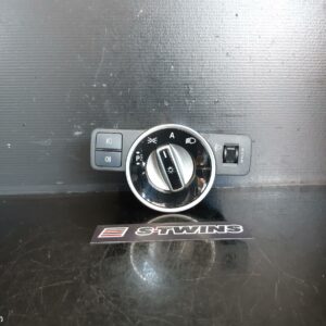 2011 Mercedes C Class Combination Switch Headlamp Switch W204 Sedan P/N A2049058002 07/07-07/14 132456