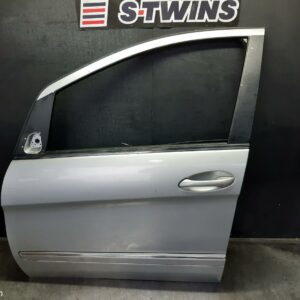 2010 Mercedes B Class Left Front Door W245 03/05-06/11 349508