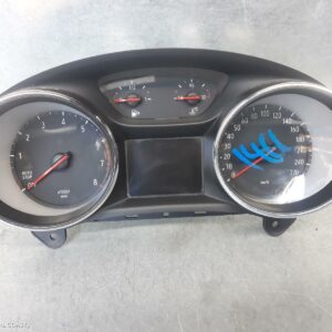 2017 Holden Astra Instrumentcluster Petrol Auto T/M Bk Hatch/Wagon 09/16- 76399