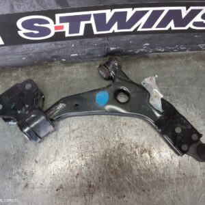 2017 Ford Focus Right Front Lower Control Arm Lz St 10/14-11/18 240237