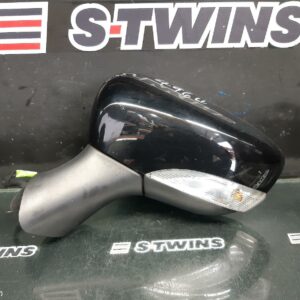 2017 Renault Clio Left Door Mirror X98 Black Power Folding 08/16-10/19 353001
