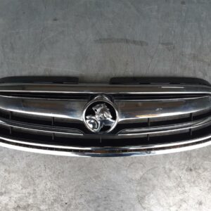 2011 Holden Captiva Grille Radiator Grille Cg Captiva 7 (4Th Vin = C) 01/11-09/15 79421