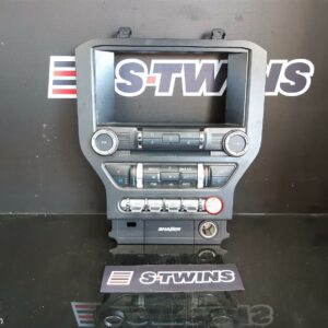 2017 Ford Mustang Radio Cd Dvd Sat Tv Icc Control Panel Fm-Fn 08/15- 109240