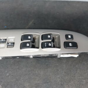 2012 Kia Carnival/Grand Carnival Pwr Dr Wind Switch Rh Front (Master Switch) Non Power Slide Rear Doors Type Vq 01/06-12/14 88322