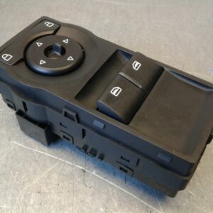 2008 Holden Commodore Pwr Dr Wind Switch Front Centre Masterswitch 2 Way Switch Black Ve 08/06-04/13 55145