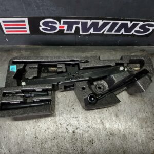 2016 Kia Sorento Jack Tool Kit Um 03/15-01/20 332300