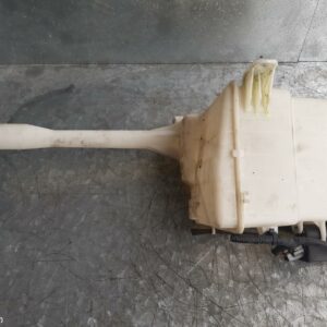 2008 Hyundai Santa Fe Washer Bottle Cm 05/06-07/12 82566