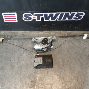 2011 Nissan Elgrand Misc Switch Relay E52 08/10- 108749