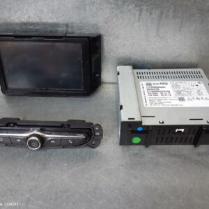 2016 Holden Captiva Radio Cd Dvd Sat Tv Display Unit Only Sat Nav Type Cg 10/15-12/17 76985