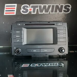 2017 Kia Carnival/Grand Carnival Radio Cd Dvd Sat Tv  Radio/Cd W/ Bluetooth Yp 02/15-10/20 180436