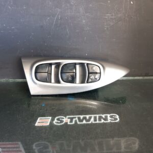 2014 Nissan Juke Pwr Dr Wind Switch Rh Front (Master Switch) F15 06/10-12/19 332549