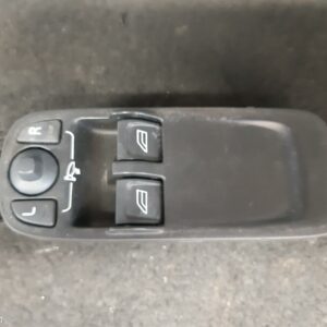 2007 Volvo C30 Pwr Dr Wind Switch Rh Front (Master Switch) Retract Type 04/07-07/13 88569