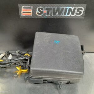 2016 Kia Carnival/Grand Carnival Fuse Box Engine Bay Petrol Yp 02/15-10/20 194896