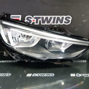 2019 Holden Commodore Right Headlamp Zb Halogen Type 10/17-12/20 349242