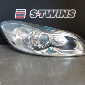 2011 Volvo C30 Right Headlamp Halogen 05/10-07/13 320665