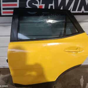 2022 Kia Stonic Left Rear Door Sliding Yb 08/20- 353082