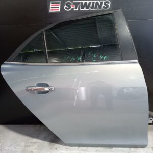 2014 Holden Malibu Right Rear Door Sliding V300 06/13-12/17 176168
