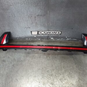 2022 Hyundai Tucson Rear Garnish Tailgate Lamp (Centre) Halogen Type Nx4 02/21-01/24 256586