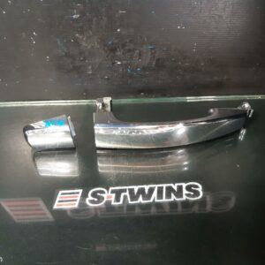 2012 Holden Captiva Door Handle Outer Rh Rear Cg Chrome Captiva 7 (4Th Vin = C) Non Keyless Entry Type 01/11-12/13 214702