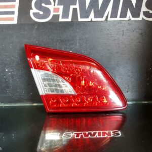 2016 Nissan Pulsar Rear Garnish Bootlid Lamp (Lh Side) B17 Sedan 12/12-12/17 184282