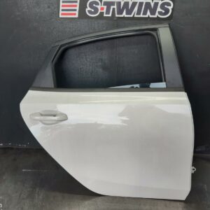 2022 Kia Cerato Right Rear Door Sliding Bd Hatch 09/18-09/24 355480